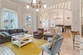 Oceanide - Gerenoveerde luxe villa vlak bij het strand